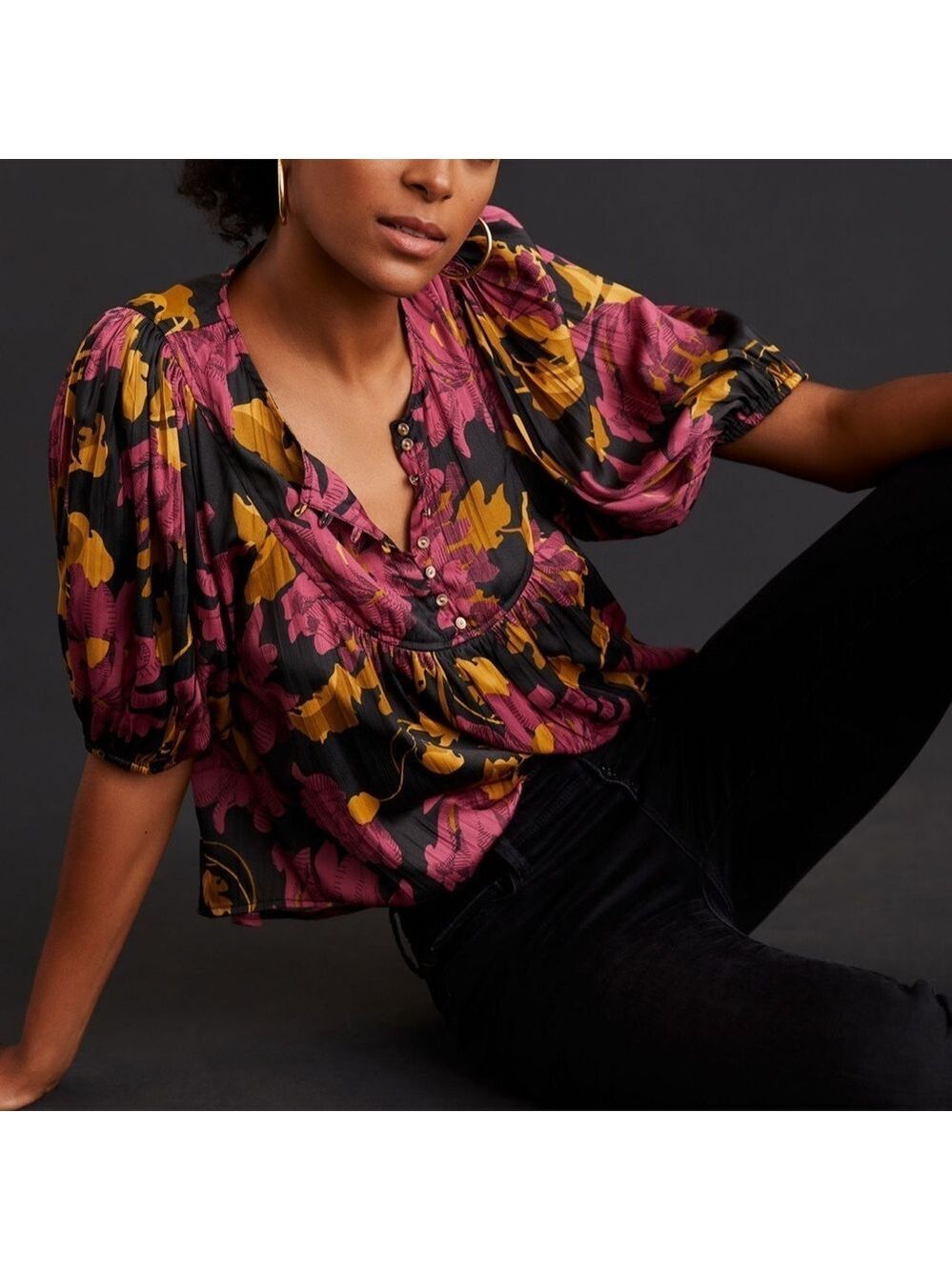 Anthropologie Drapey Henley Pullover Black and Pink Floral Blouse Size S EUC